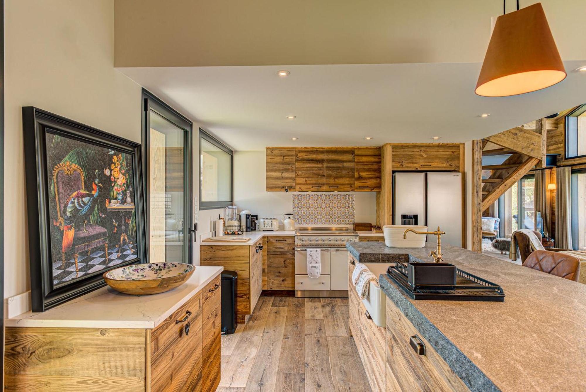 Papillon - Alpes Travel - Detached - Les Praz - Sleeps 8 *